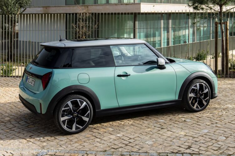 mini cooper 2024 